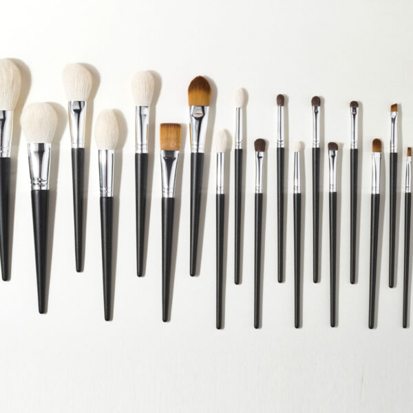 Shinedo Powder Matte Black Color Soft Goat Hair Makeup Brushes High Quality Cosmetics Tools Brochas Maquillage